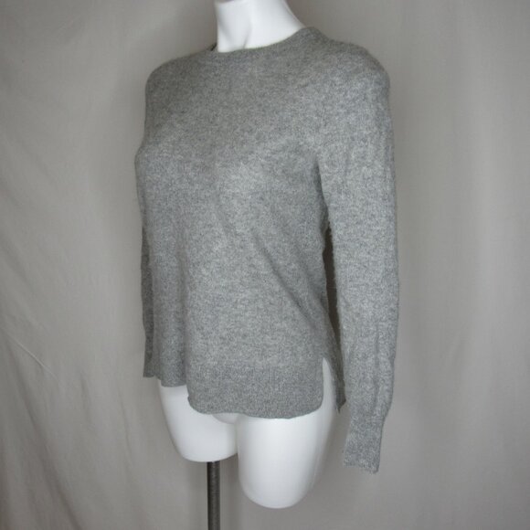 Halogen Gray 100% Cashmere High Low Crew Neck Sweater Women's PM Petite Medium - Picture 2 of 9
